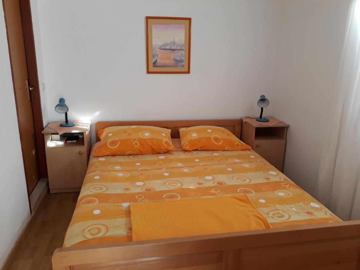 Apartments With A Parking Space Jelsa, Hvar - 8746 Jelsa  Exterior foto